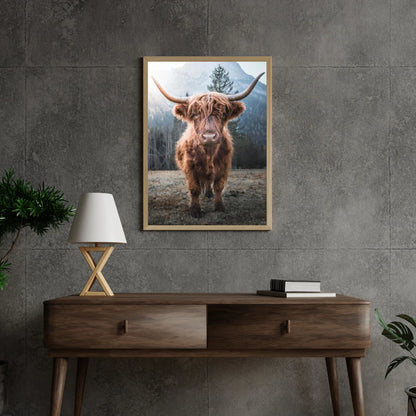 Diamond Painting Szkocki Highlander - Szkocki Highlander na zamrożonej łące w włoskich górach - SEOS Shop ®